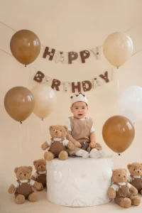 Chụp ảnh trong tiệc sinh nhật của bé tại Hưng Yên: tại nhà hay nhà hàng, tấm nào dễ thiếu nhất? 8 Sinh nhật với tông nâu kem
