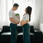 Ảnh bầu với bạn đời