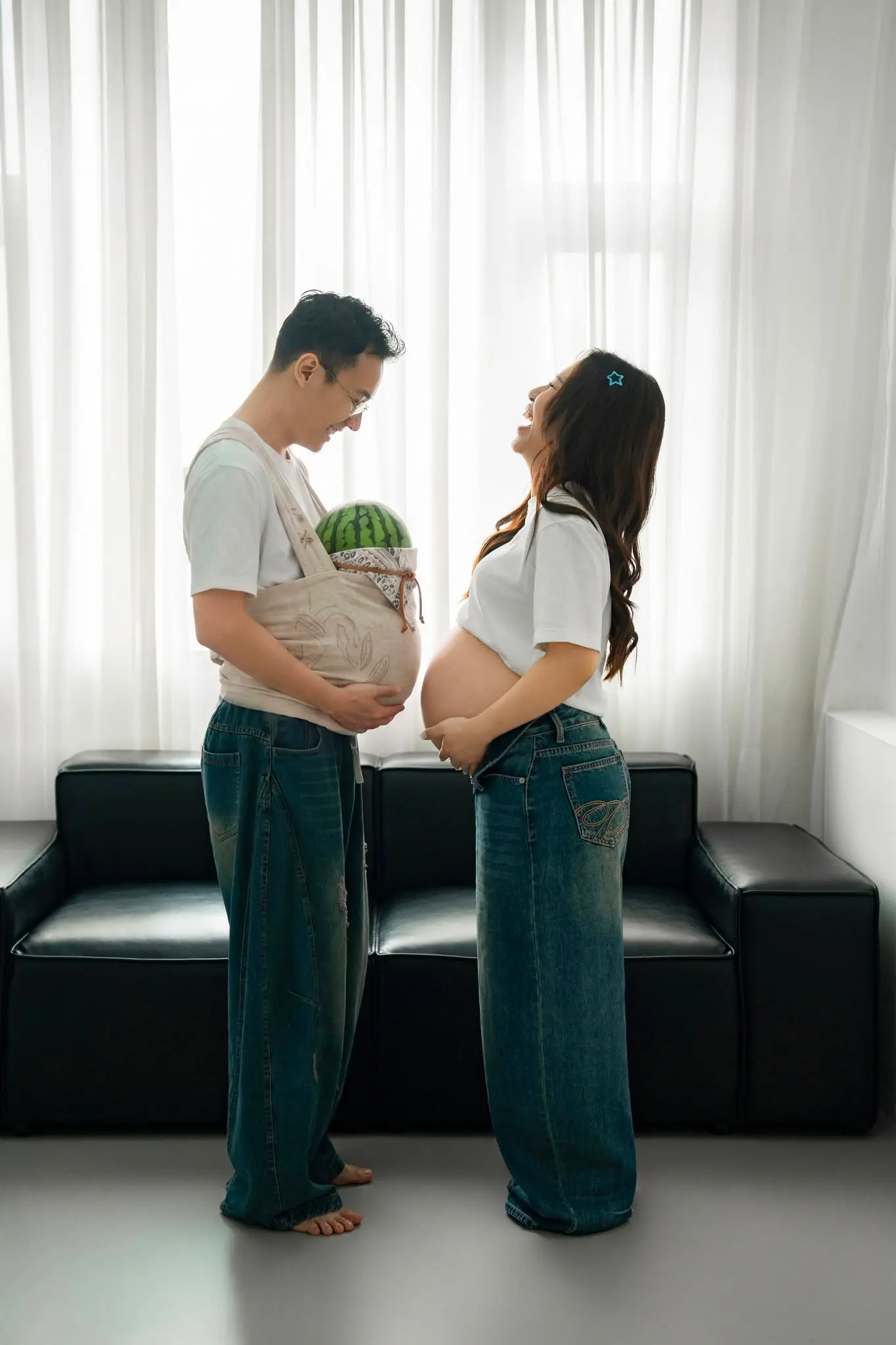 Chụp bầu tại nhà: góc nào trong nhà chụp được, mẹ đỡ mệt ra sao? 1 Ảnh bầu với bạn đời
