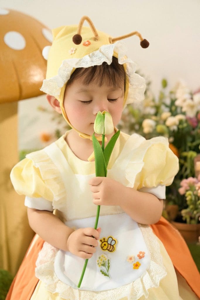Ảnh 5 trong album Bee Fairy – Nàng tiên ong ngọt ngào