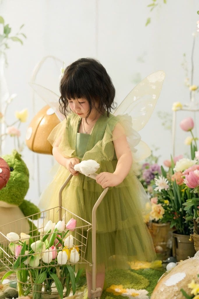 Ảnh 4 trong album Fairy Vibes – Bé yêu hóa nàng tiên chill giữa rừng cổ tích