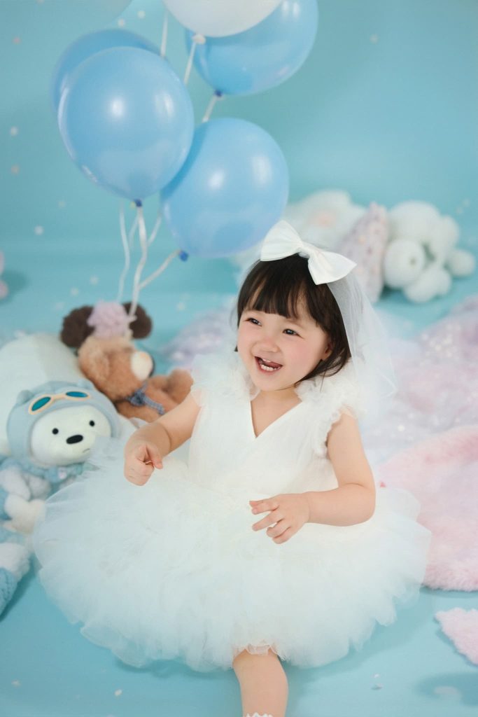 Ảnh 2 trong album Baby Blue Wonderland – Album cổ tích mây bông tại Moomi Studio