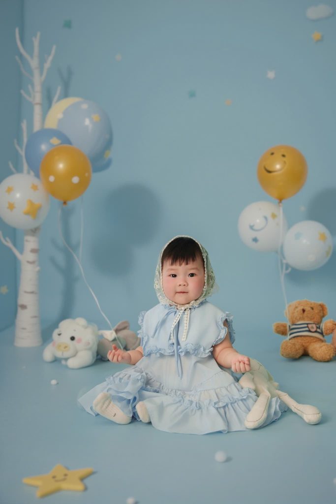 Ảnh 5 trong album Baby Blue Wonderland – Album cổ tích mây bông tại Moomi Studio