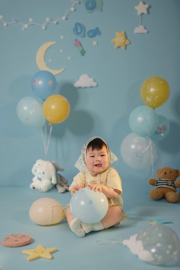 Ảnh 11 trong album Baby Blue Wonderland – Album cổ tích mây bông tại Moomi Studio
