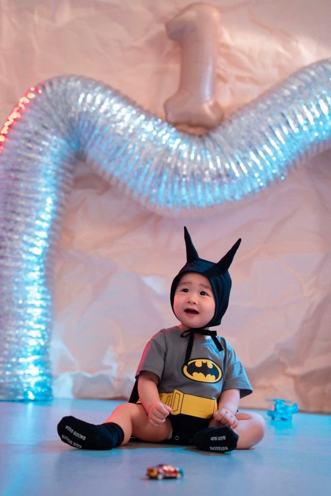 Ảnh 5 trong album Chán phong cách Hàn Quốc? Thử ngay bộ ảnh "The Little Dark Knight" chất lừ